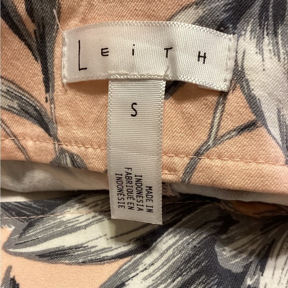 Leith Pink Floral Pattern pants Size Small - Picture 11 of 11